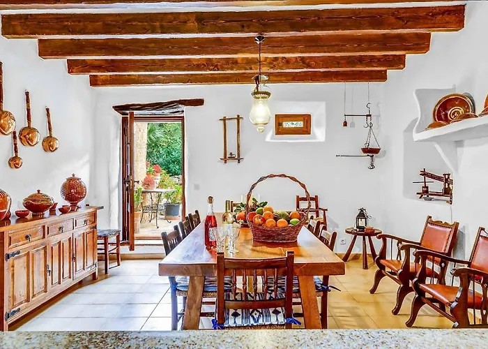 Vich - Oliva Villa Pollença