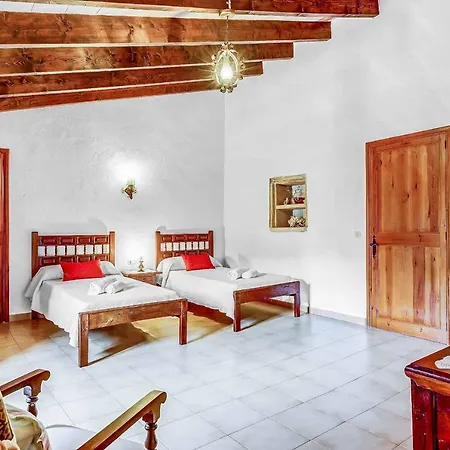 Vich - Oliva Pollença